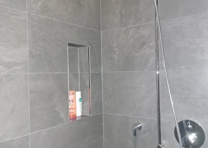 Neu Und Modern Apartmán *