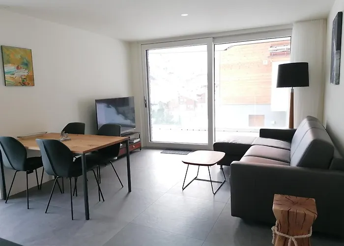 아파트 Neu Und Modern